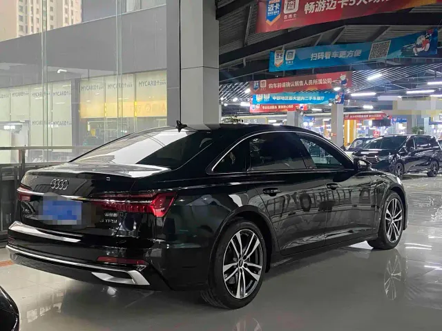 Audi A6L — Фото автомобиля 7