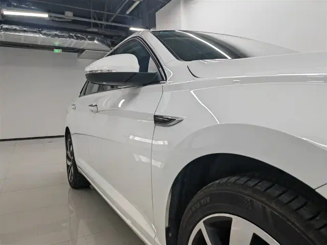 Volkswagen Sagitar — Фото автомобиля 15