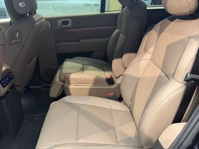 Li Auto Li Xiang L9 2025 Ultra Smart Renewal Edition — Фото автомобиля 7
