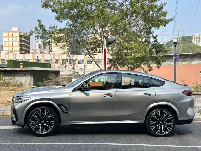 BMW X6 M — Фото автомобиля 7