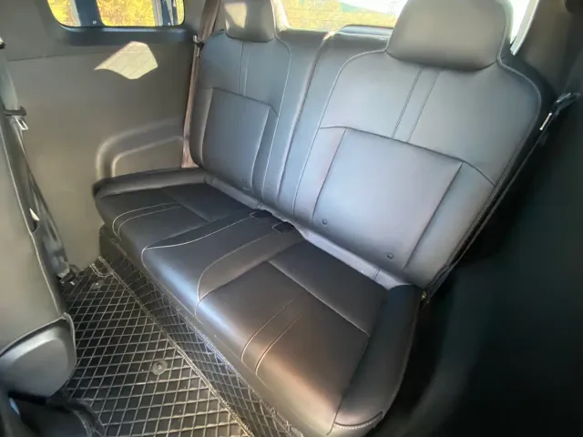 Baojun Yep — Фото автомобиля 8
