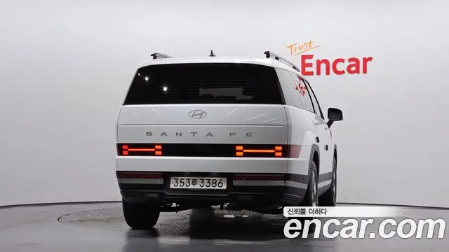 Hyundai Santa Fe — Фото автомобиля 4