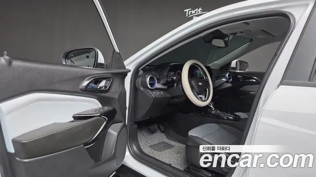 ChevroletGMDaewoo Trax Trax Кроссовер — Фото автомобиля 10