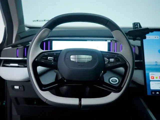 Geely Boyue L — Фото автомобиля 17