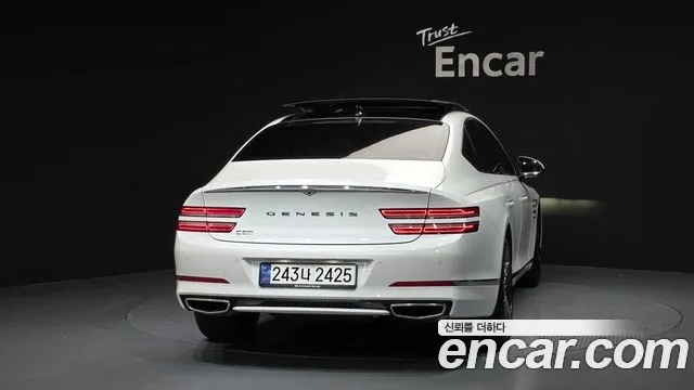 Genesis G80 RG3 — Фото автомобиля 4