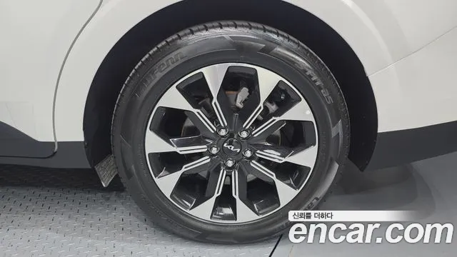 Kia Canival Carnival 4 поколение Бензин 9 мест Signature — Фото автомобиля 17