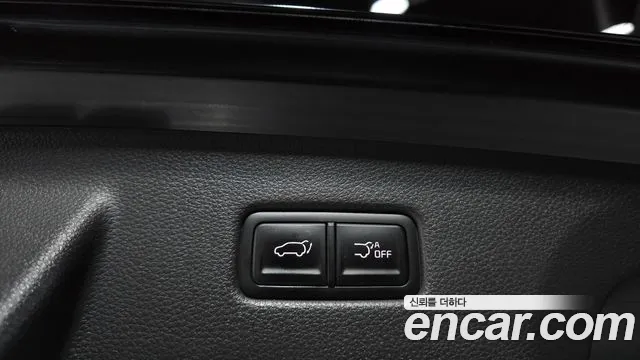 Kia Carnival Generation 4 — Фото автомобиля 16