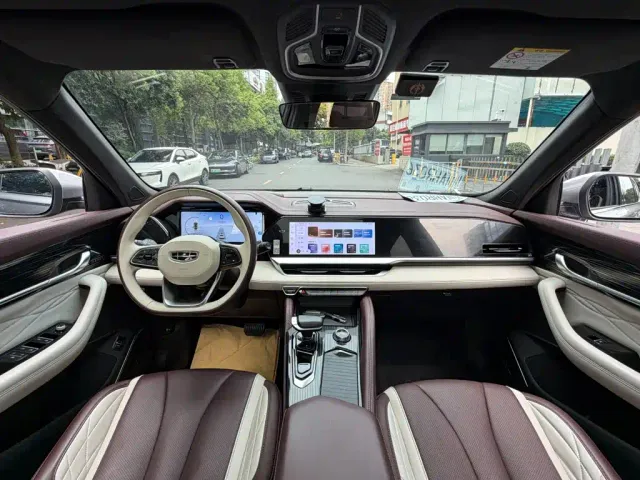 Geely Xingyue L — Фото автомобиля 13