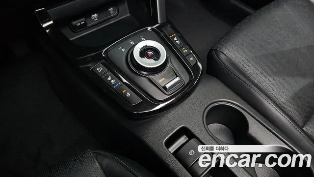 Kia Seltos Новый Seltos Бензин 1.6 турбо 2WD — Фото автомобиля 7
