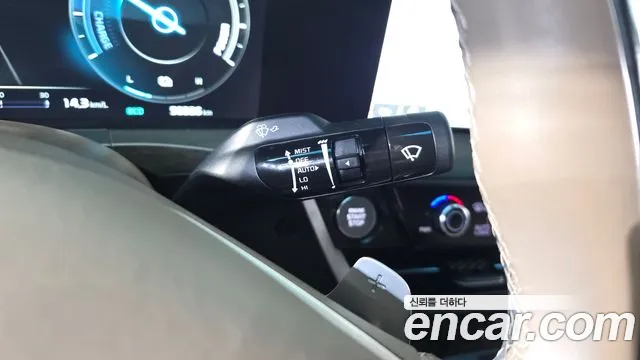 Kia K8 Hybrid — Фото автомобиля 28