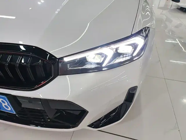 BMW 3 Series — Фото автомобиля 23