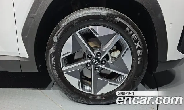 Hyundai Tucson NX4 — Фото автомобиля 6
