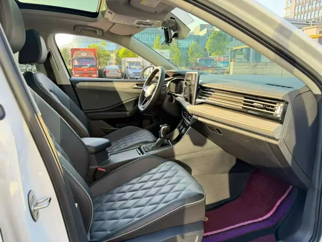 Volkswagen Sagitar — Фото автомобиля 5