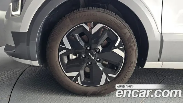 Kia Niro All Niro EV Earth — Фото автомобиля 5