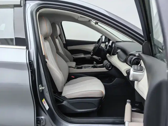 BYD Yuan PLUS — Фото автомобиля 23