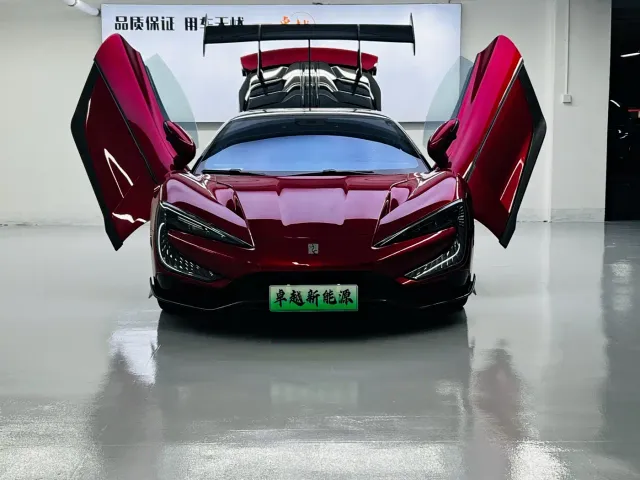 BYD Yangwang U9 — Фото автомобиля 4