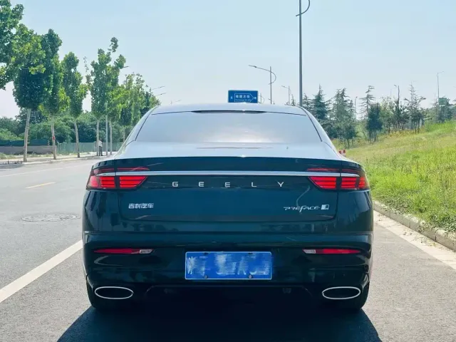 Geely Xingrui — Фото автомобиля 8