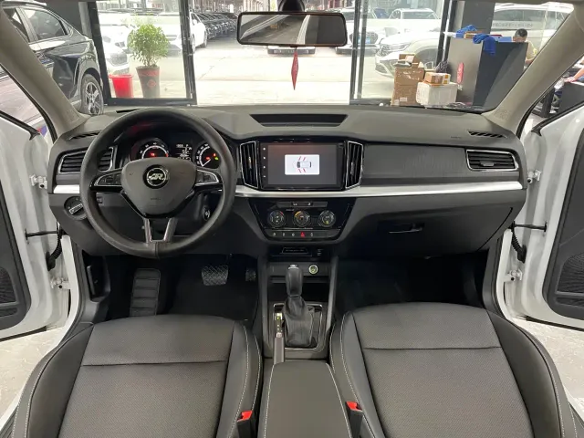 Skoda Kamiq — Фото автомобиля 7