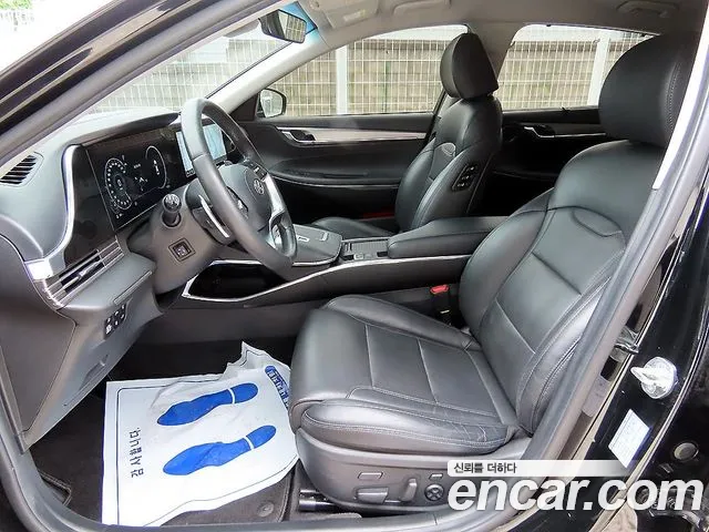 Hyundai Grandeur Grandeur (New) — Фото автомобиля 10