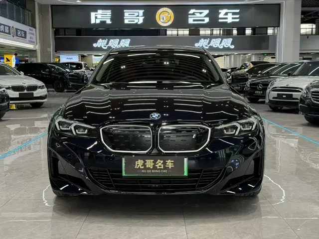 BMW i3 — Фото автомобиля 2