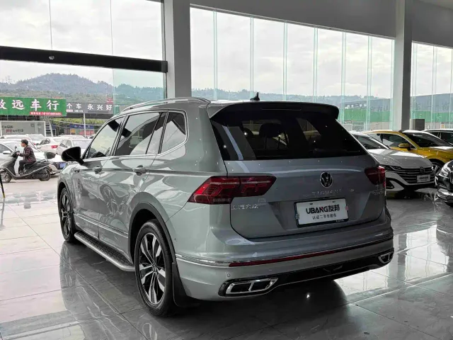 Volkswagen Tiguan L — Фото автомобиля 6