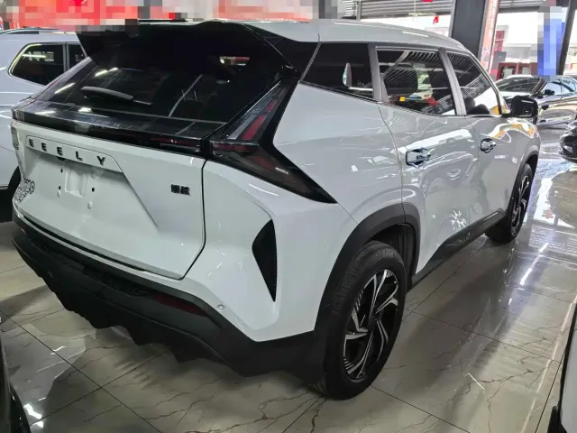 Geely Boyue 2024 1.5TD Soaring Dragon Edition — Фото автомобиля 11