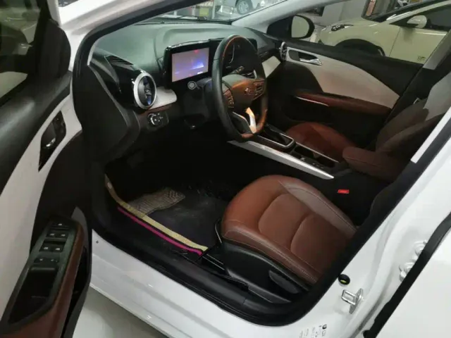 Chevrolet Monza — Фото автомобиля 14