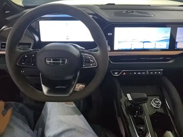 Geely Xingyue L — Фото автомобиля 9