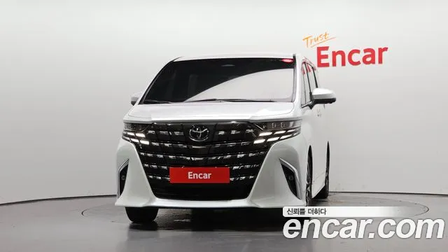 Toyota Alphard — Фото автомобиля 3