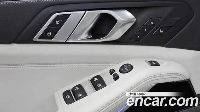 BMW X5 xDrive 40i M Sport — Фото автомобиля 26