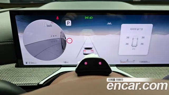 Genesis GV80 — Фото автомобиля 11