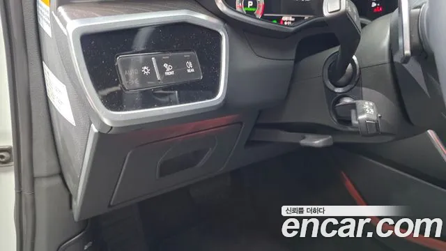 Audi A6 45 TFSI quattro Premium — Фото автомобиля 29
