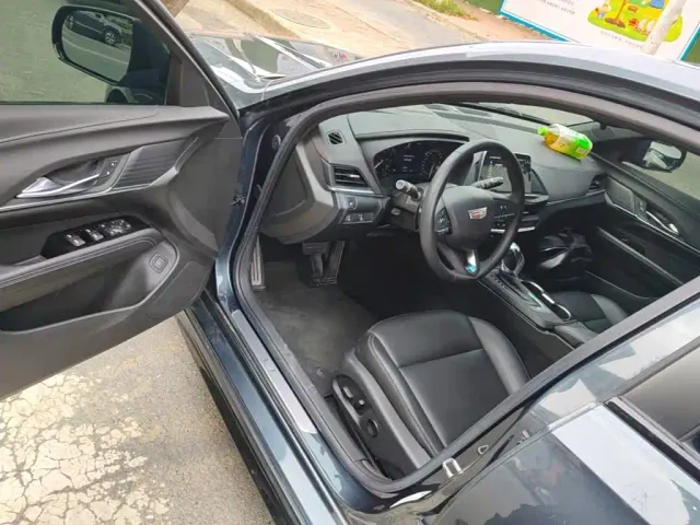 Cadillac CT4 — Фото автомобиля 15