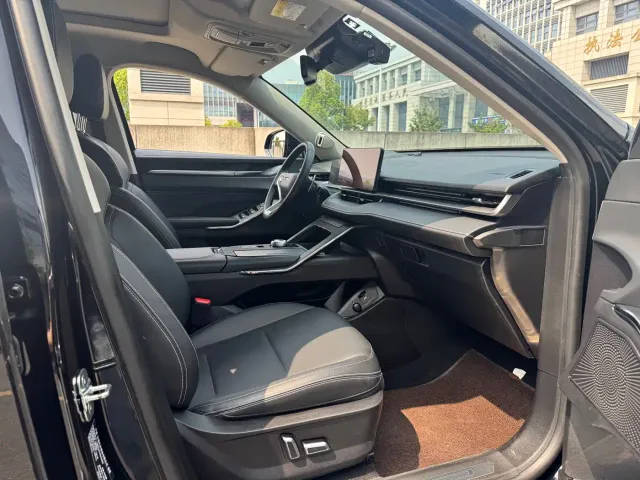 Haval H6 — Фото автомобиля 9