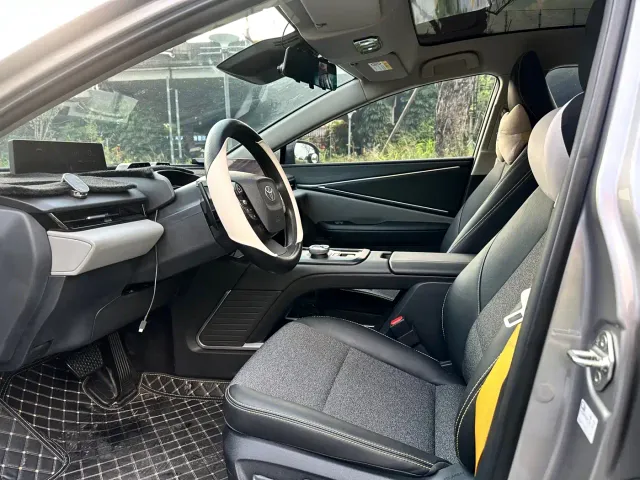 Toyota bZ5 — Фото автомобиля 12