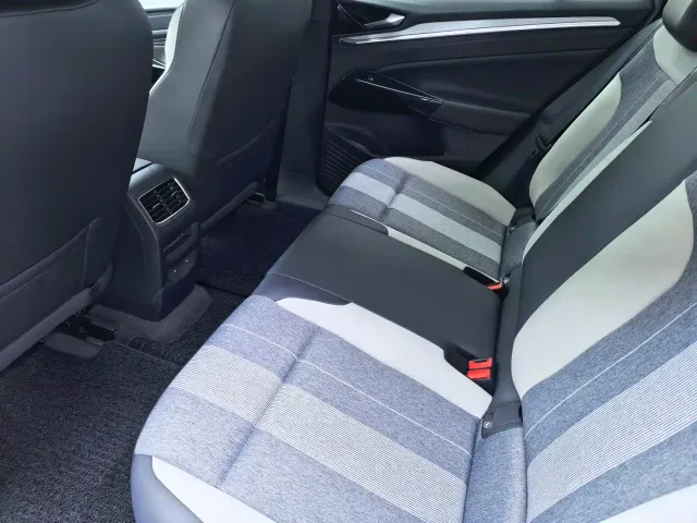 Volkswagen ID.4 Crozz — Фото автомобиля 6