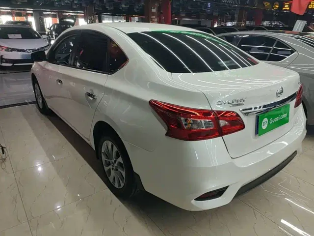 Nissan Sylphy — Фото автомобиля 4