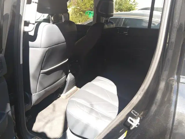 BYD FangChengBao Leopard 5 — Фото автомобиля 11