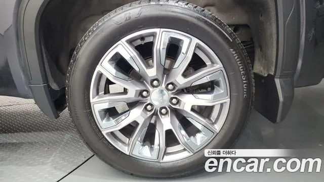 GMC Sierra — Фото автомобиля 13