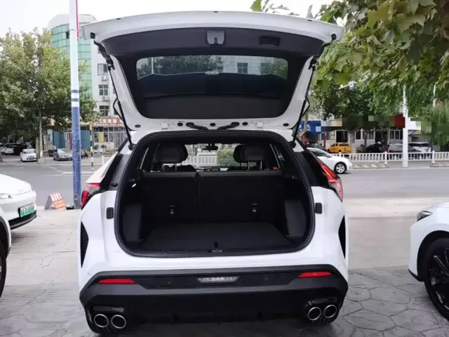 Geely Boyue 2023 Boyue COOL 1.5TD Smart Connection Edition — Фото автомобиля 18