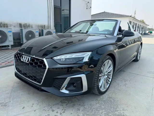 Фотография автомобиля — Audi A5