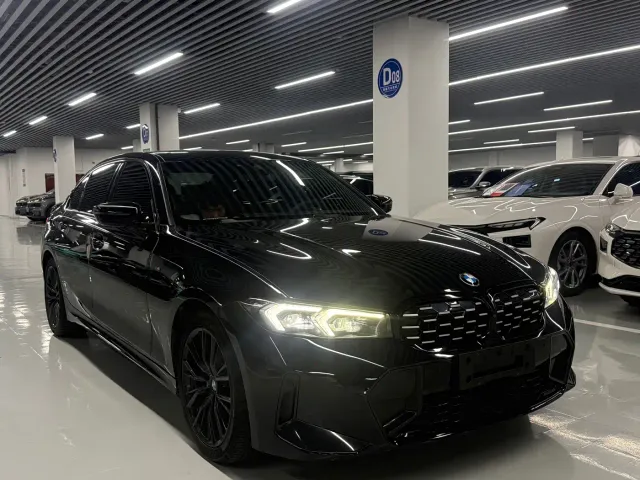 BMW 3 Series — Фото автомобиля 3