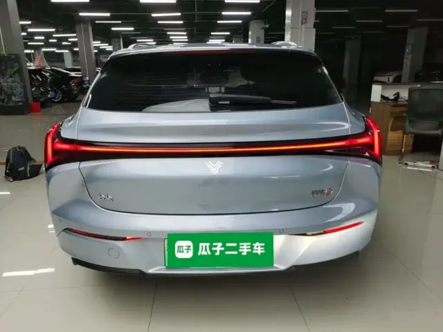 Hozon Nezha S Shooting Brake — Фото автомобиля 3