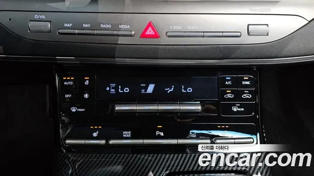 Hyundai Grandeur Новый Grandeur IG 3.0 LPi (Для проката) — Фото автомобиля 16