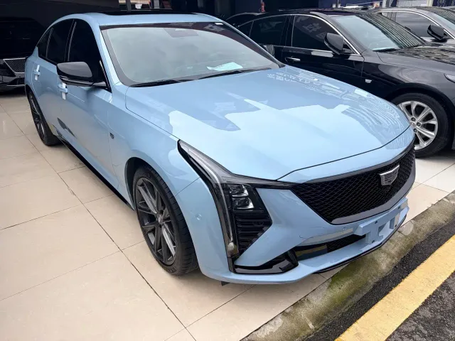 Cadillac CT5 — Фото автомобиля 3