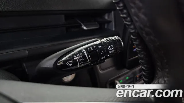 Hyundai Staria Staria 2WD Школьный автобус — Фото автомобиля 16