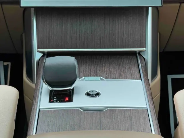 Land Rover Range Rover — Фото автомобиля 13