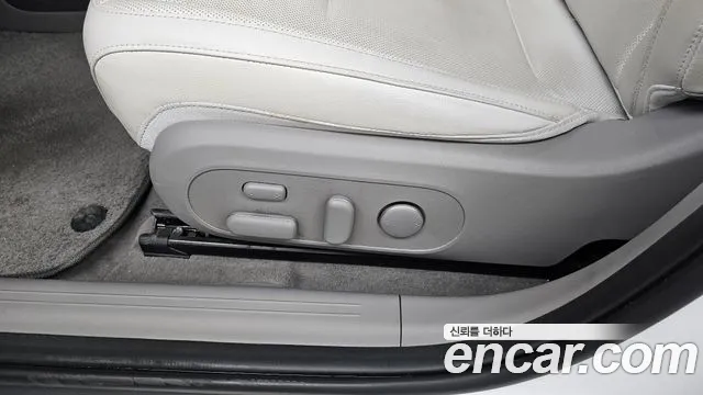 Hyundai Ioniq6 Long Range AWD — Фото автомобиля 24