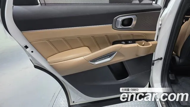 Kia Sorento — Фото автомобиля 14