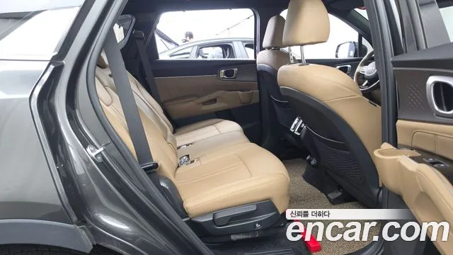Kia Sorento — Фото автомобиля 12